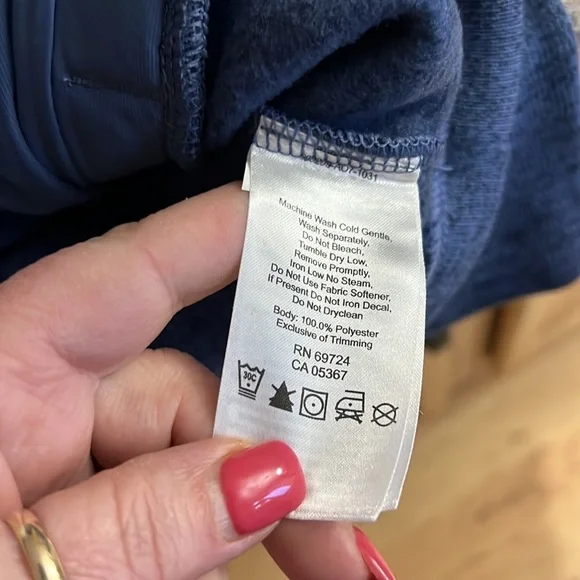 Columbia hoodie size medium - Picture 9 of 9